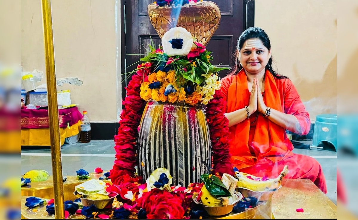 सावन की शिवरात्रि कब और किस विधि से करें पूजा? सावन की शिवरात्रि कब और किस विधि से करें पूजा?