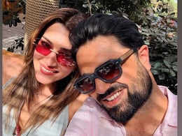 ICYMI, Kriti Sanon's Birthday Love From Rumoured Boyfriend Kabir Bahia Came Gift-Wrapped Like This ICYMI, Kriti Sanon's Birthday Love From Rumoured Boyfriend Kabir Bahia Came Gift-Wrapped Like This