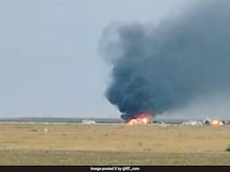 उठता धुआं, पायलट ने बचाई जान.... अमेरिकी सेना का F-35 फाइटर प्लेन हुआ क्रैश, खौफनाक मंजर देखिए
