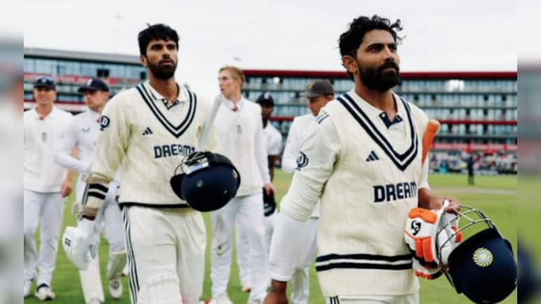 IND vs ENG, 4th test: जिगरबाज टीम इंडिया...मैनचेस्टर टेस्ट ड्रा कराकर भी भारत ने ऐसे तोड़ा 'बैजबॉल' का घमंड IND vs ENG, 4th test: जिगरबाज टीम इंडिया...मैनचेस्टर टेस्ट ड्रा कराकर भी भारत ने ऐसे तोड़ा 'बैजबॉल' का घमंड