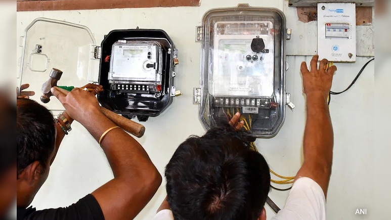 CG Half Bijli Bill Yojana: छत्तीसगढ़ में बिजली उपभोक्ताओं को झटका, 400 नहीं, सिर्फ 100 यूनिट का आएगा आधा बिल