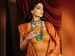 Hariyali Teej पर अपनाएं Sonam Kapoor का ग्लैमरस अंदाज़, Budget में इन Green Necklaces से पाएं रॉयल लुक!