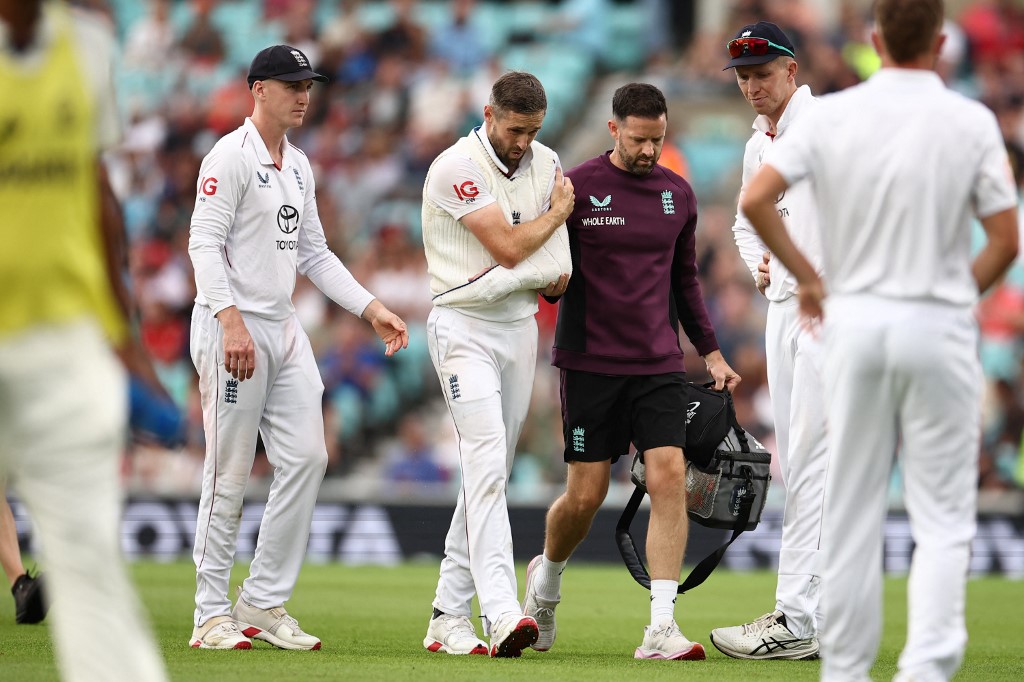 IND vs ENG, 5th Test, Day 1: बारिश से बाधित दिन में बल्लेबाजों ने किया निराश, नायर के अर्द्धशतक से भारत 204/6