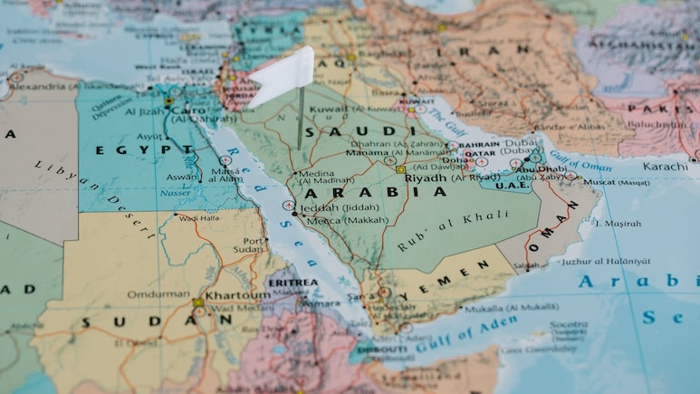 Saudi Arabia Announces 30-Day Grace Period For People With Expired Visit Visas