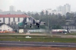 F-35B Fighter Leaves Kerala Airport After Being Stranded For 5 Weeks F-35B Fighter Leaves Kerala Airport After Being Stranded For 5 Weeks