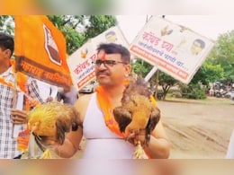 Beed News : कोंबड्या घ्या अन् पाणी द्या; पाणी प्रश्नासाठी मनसे नेत्याचं अनोखं आंदोलन..!!  Beed News : कोंबड्या घ्या अन् पाणी द्या; पाणी प्रश्नासाठी मनसे नेत्याचं अनोखं आंदोलन..!!