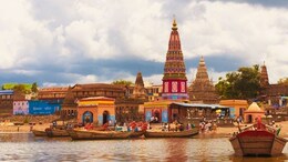 Pandharpur News : चंद्रभागेच्या नावाखाली पंढरपुरात भाविकांच्या भावनांशी खेळ, धक्कादायक CCTV फुटेज आलं समोर&nbsp;