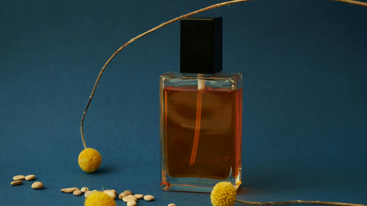 To Know Why Perfume Smells Different On Skin vs Bottle 