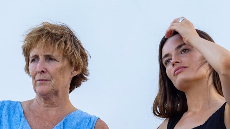 Exclusive: Fiona Shaw And Emma Mackey Decode A "Not-So-Easy" Mother-Daughter Bond In <i>Hot Milk</i> Exclusive: Fiona Shaw And Emma Mackey Decode A "Not-So-Easy" Mother-Daughter Bond In <i>Hot Milk</i>