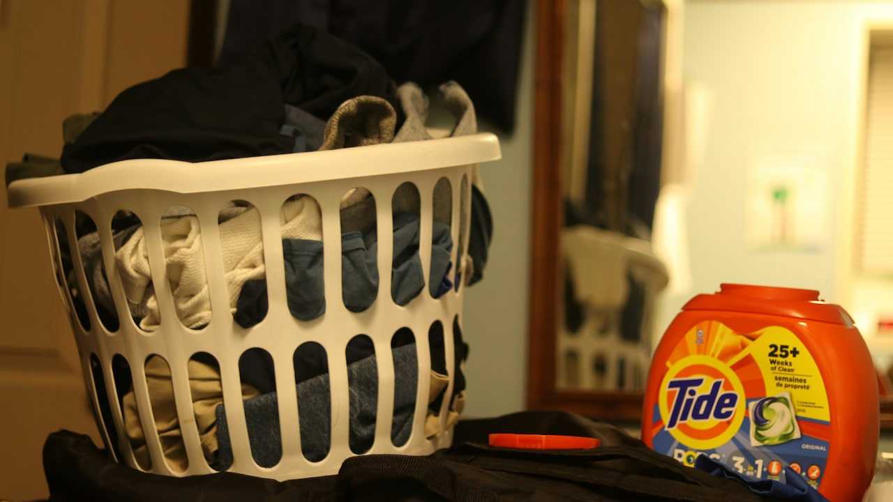 Get top laundry bags for your dirty clothes to keep them as a home decor 
