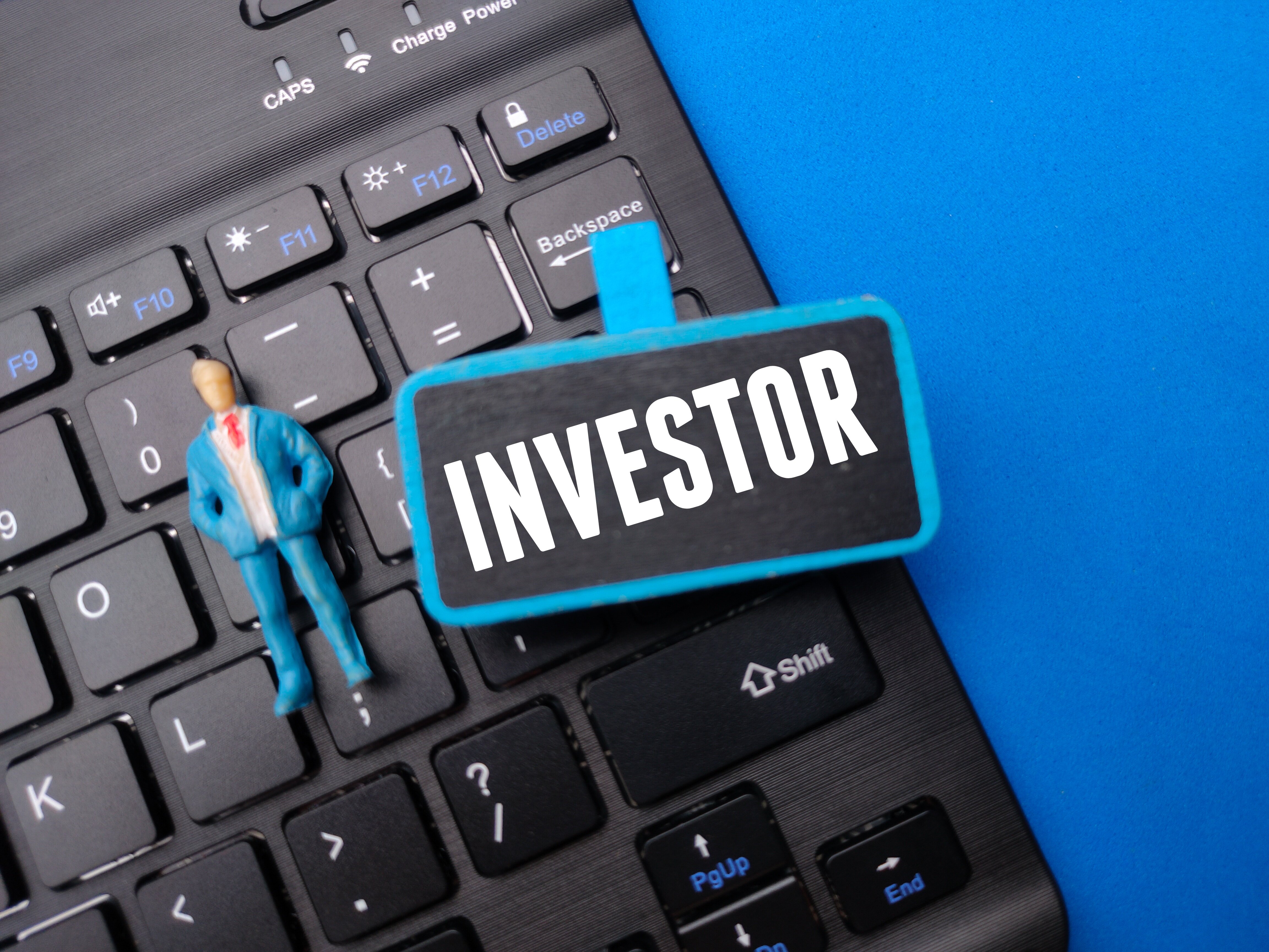 Retail Class Rising: Indian Mutual Funds, Insurance Companies Now Hold More Equity Than Foreign Investors