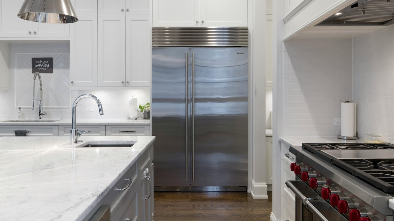 Keep Your Refrigerator Free From Bad Smell With Simple Steps 