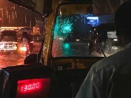 इतनी दूर नौकरी क्यों ली ? ऑटो ड्राइवर ने किया परेशान, बीच रास्ते में उतारकर की बहस, महिला ने सुनाई आपबीती इतनी दूर नौकरी क्यों ली ? ऑटो ड्राइवर ने किया परेशान, बीच रास्ते में उतारकर की बहस, महिला ने सुनाई आपबीती