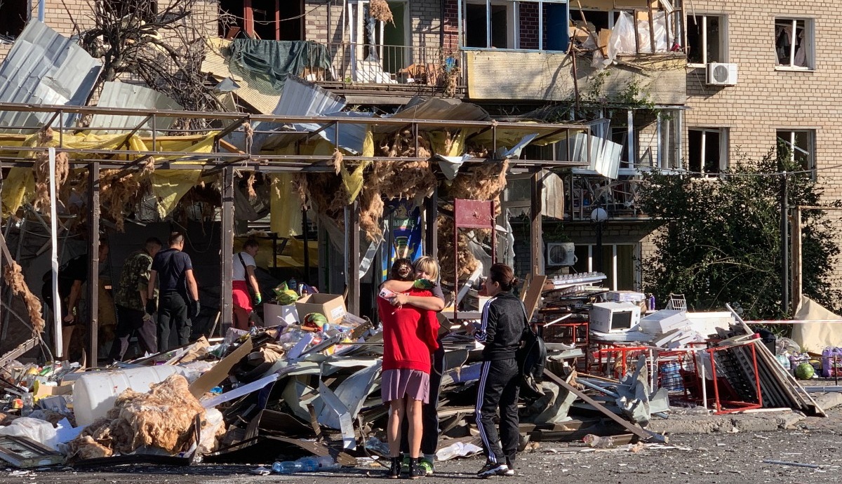 Russia Strikes Across Ukraine As Peace Prospects Flounder