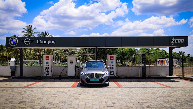 BMW Group India Crosses 5,000 EV Deliveries; Inaugurates 4,000 km High-Power Charging Corridor BMW Group India Crosses 5,000 EV Deliveries; Inaugurates 4,000 km High-Power Charging Corridor
