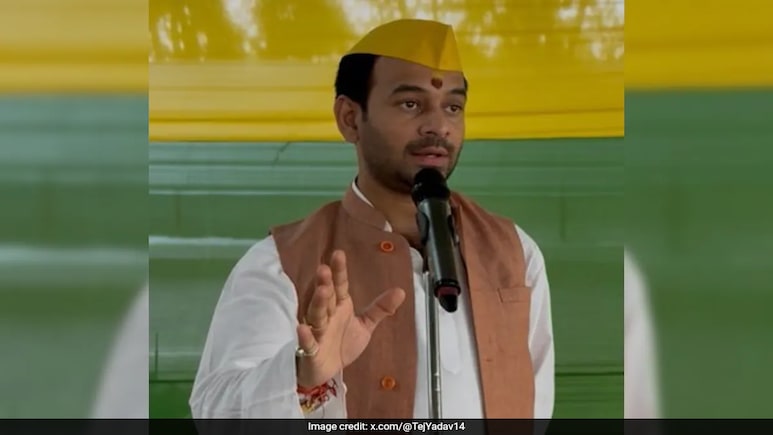 Tej Pratap Claims Political Conspiracy, Vows To "Expose" 5 Families Today Tej Pratap Claims Political Conspiracy, Vows To "Expose" 5 Families Today