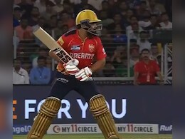 CPL 2025: रोमारियो शेफर्ड ने T20 में रचा इतिहास, ऐसा अनोखा कारनामा करने वाले दुनिया के पहले बल्लेबाज बने CPL 2025: रोमारियो शेफर्ड ने T20 में रचा इतिहास, ऐसा अनोखा कारनामा करने वाले दुनिया के पहले बल्लेबाज बने