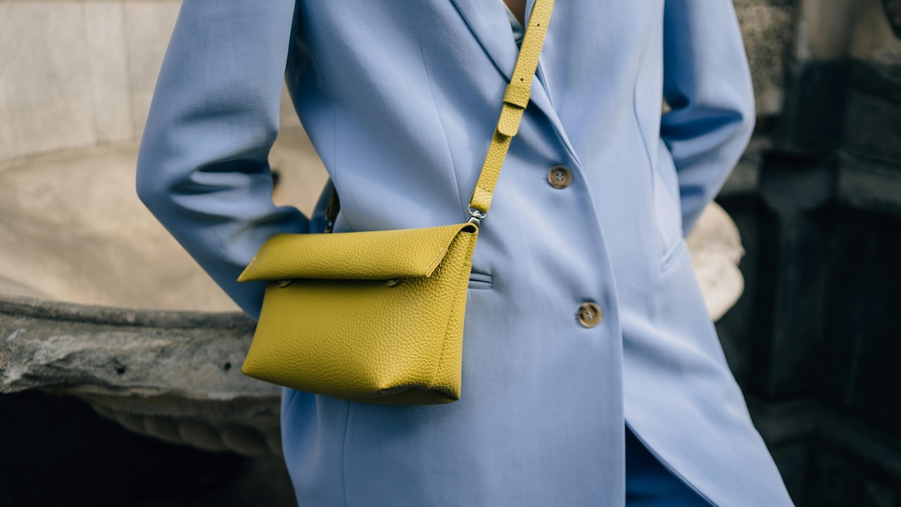 Read about different sling bag strap measurements 
