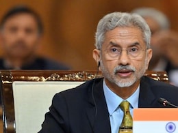 अगर पसंद नहीं तो... रूस से तेल को लेकर ट्रंप के टैरिफ पर जयशंकर का अमेरिका को बड़ा संदेश अगर पसंद नहीं तो... रूस से तेल को लेकर ट्रंप के टैरिफ पर जयशंकर का अमेरिका को बड़ा संदेश