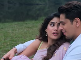 <i>Param Sundari</i> Review: This Rom-Com Is An Unabashed Love Letter To Shah Rukh Khan's Films <i>Param Sundari</i> Review: This Rom-Com Is An Unabashed Love Letter To Shah Rukh Khan's Films