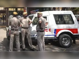 Admission Fraud Racket Busted In Delhi; 2 Arrested, Over Rs 1.3 Crore Cash Seized Admission Fraud Racket Busted In Delhi; 2 Arrested, Over Rs 1.3 Crore Cash Seized