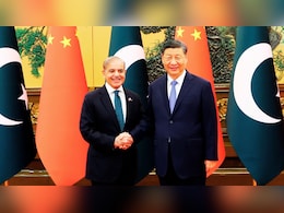 ड्रैगन की गिरफ्त में पाकिस्तान! तकनीक से लेकर सुरक्षा तक... चीन का मोहताज है पड़ोसी मुल्क, ये रहें प्रमाण ड्रैगन की गिरफ्त में पाकिस्तान! तकनीक से लेकर सुरक्षा तक... चीन का मोहताज है पड़ोसी मुल्क, ये रहें प्रमाण