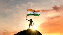 Independence Day 2025: 2 गोल्ड, 5 सिल्वर, 14 ब्रॉन्ज...आज़ादी के महीने में जब विदेशों में लहराया भारतीय तिरंगा