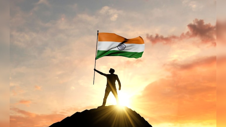 Independence Day 2025: 2 गोल्ड, 5 सिल्वर, 14 ब्रॉन्ज...आज़ादी के महीने में जब विदेशों में लहराया भारतीय तिरंगा