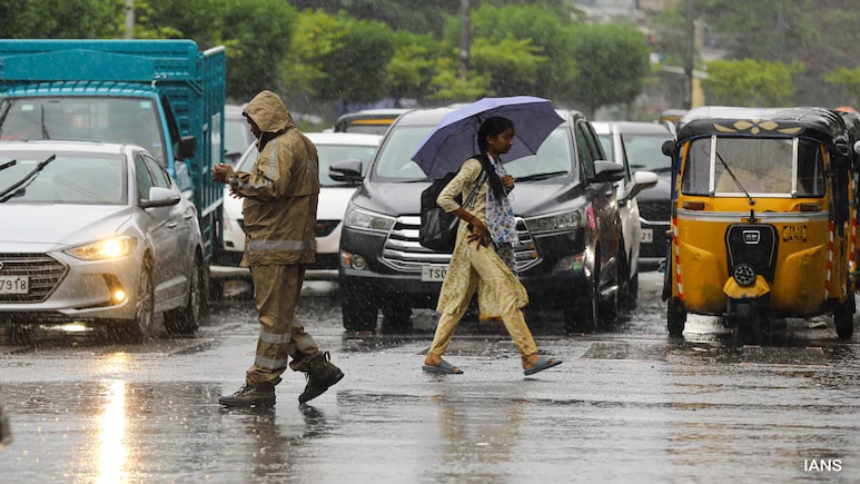 Revanth Reddy Issues Heavy Rain Alert In State, Officials Asked To Be Prepared Revanth Reddy Issues Heavy Rain Alert In State, Officials Asked To Be Prepared