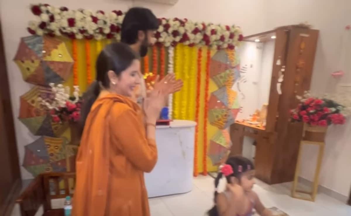 Video: Charu Asopa Re-Unites With Ex-Husband Rajeev Sen For Ganapati Celebrations In Bikaner