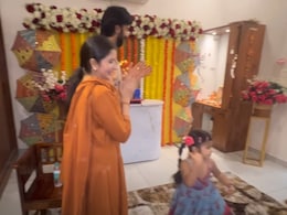 Video: Actor Charu Asopa Re-Unites With Ex-Husband Rajeev Sen For Ganapati Celebrations In Bikaner Video: Actor Charu Asopa Re-Unites With Ex-Husband Rajeev Sen For Ganapati Celebrations In Bikaner