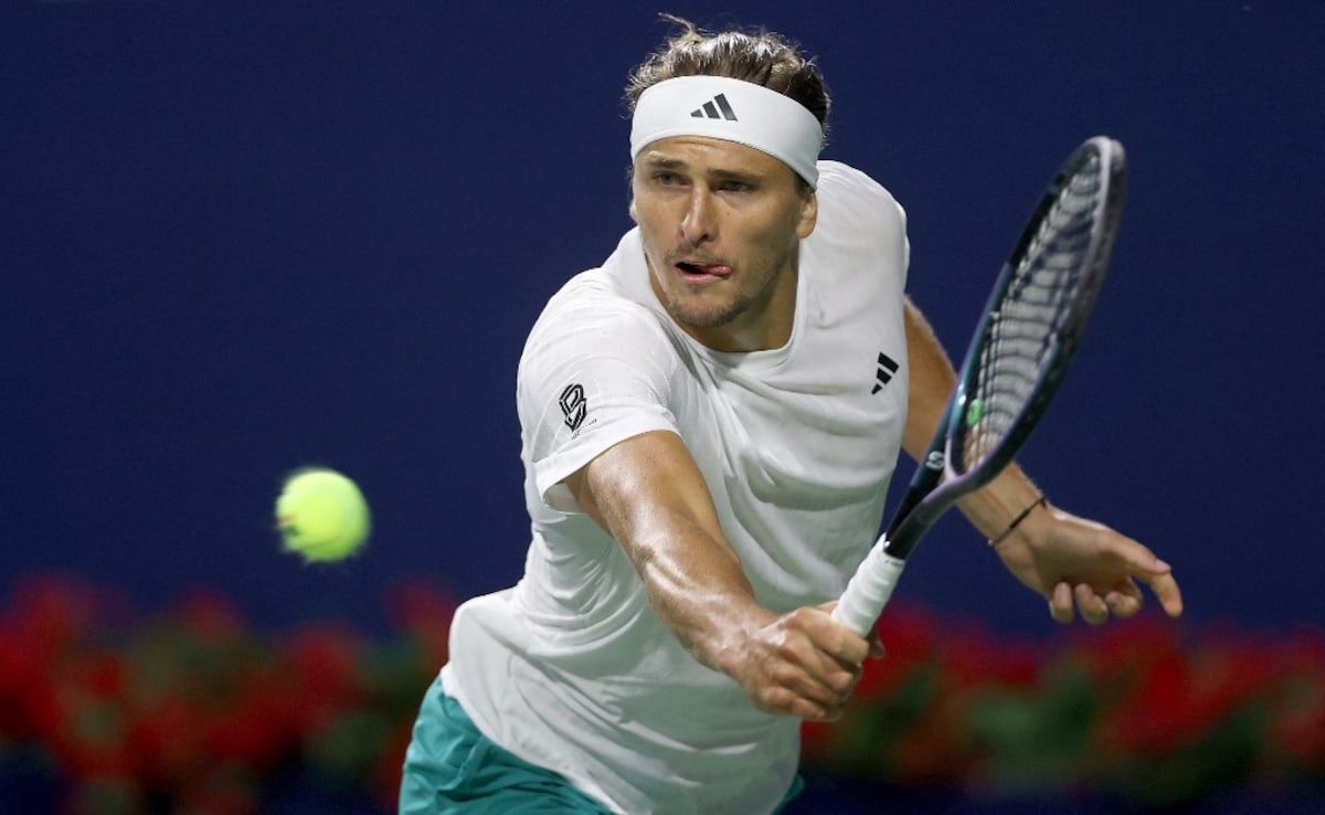 Top-Seeded Alexander Zverev Advances To National Bank Open Quarterfinals