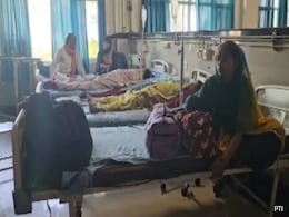 1 Dead, 39 Injured As Bus Carrying Vaishno Devi Pilgrims Falls In J&K Gorge 1 Dead, 39 Injured As Bus Carrying Vaishno Devi Pilgrims Falls In J&K Gorge