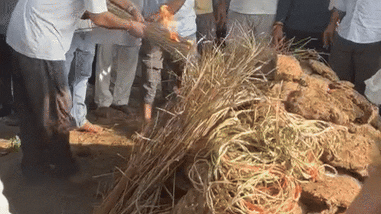 अगर ससुराल वाले भाग गए थे तो ससुर ने कैसे दी निक्की को मुखाग्नि? अंतिम संस्कार ने खोली झूठ की पोल!