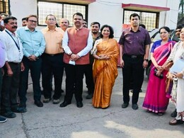 Nagpur News : पु. ल. देशपांडेंच्या सूनबाईंनी शोधला घन कचरा व्यवस्थापनाचा उपाय ! नागपूर पॅटर्नची देशभर चर्चा