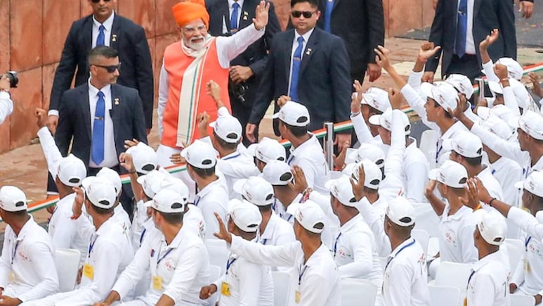 PM Viksit Bharat Rojgar Yojana: 50 हजार पगार असेल तरी मिळतील 15000 रुपये, तरुणांसाठी सरकारची खास योजना
