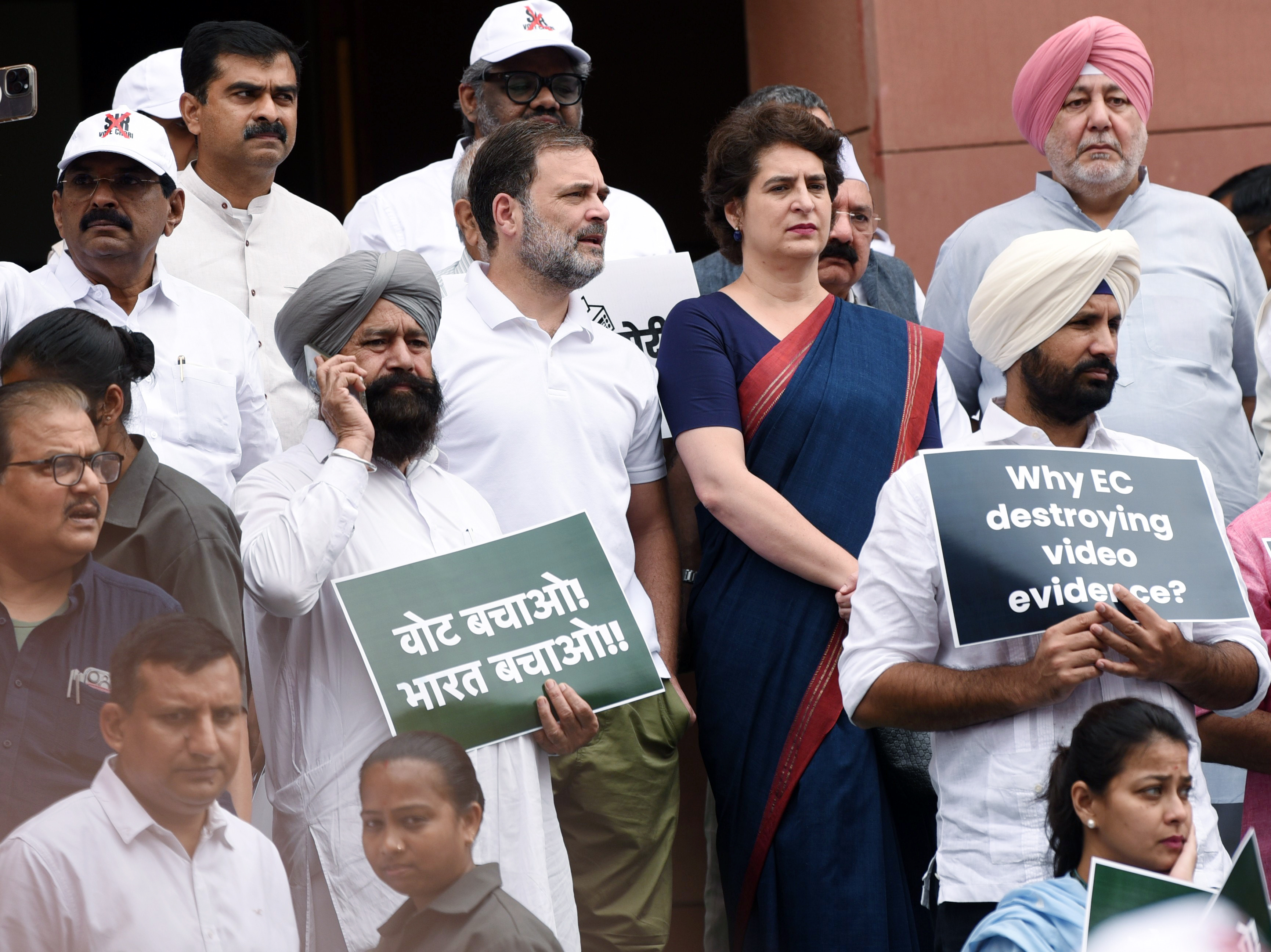Priyanka Gandhi Vadra Joins Rahul Gandhi In 'Voter Adhikar Yatra' In Bihar