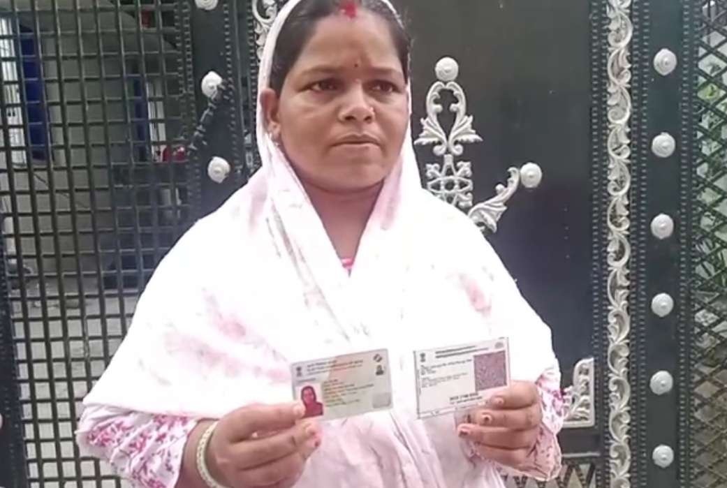 "Who Is Priyanka Gandhi": Bihar Woman Flares Up Over T-Shirt Protest