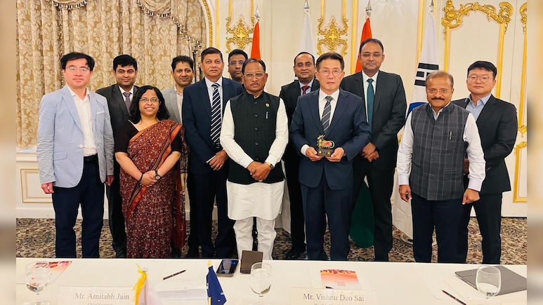 जापान के बाद सियोल पहुंचे सीएम साय की बड़ी पहल, ATCA ने छत्तीसगढ़ में निवेश की दिखाई रुचि जापान के बाद सियोल पहुंचे सीएम साय की बड़ी पहल, ATCA ने छत्तीसगढ़ में निवेश की दिखाई रुचि