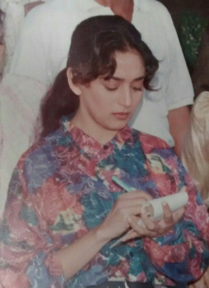 माधुरी दीक्षित के बचपन की खूबसूरत तस्वीरें, 7वीं देख फैंस बोले- मधुबाला के बाद यही हैं