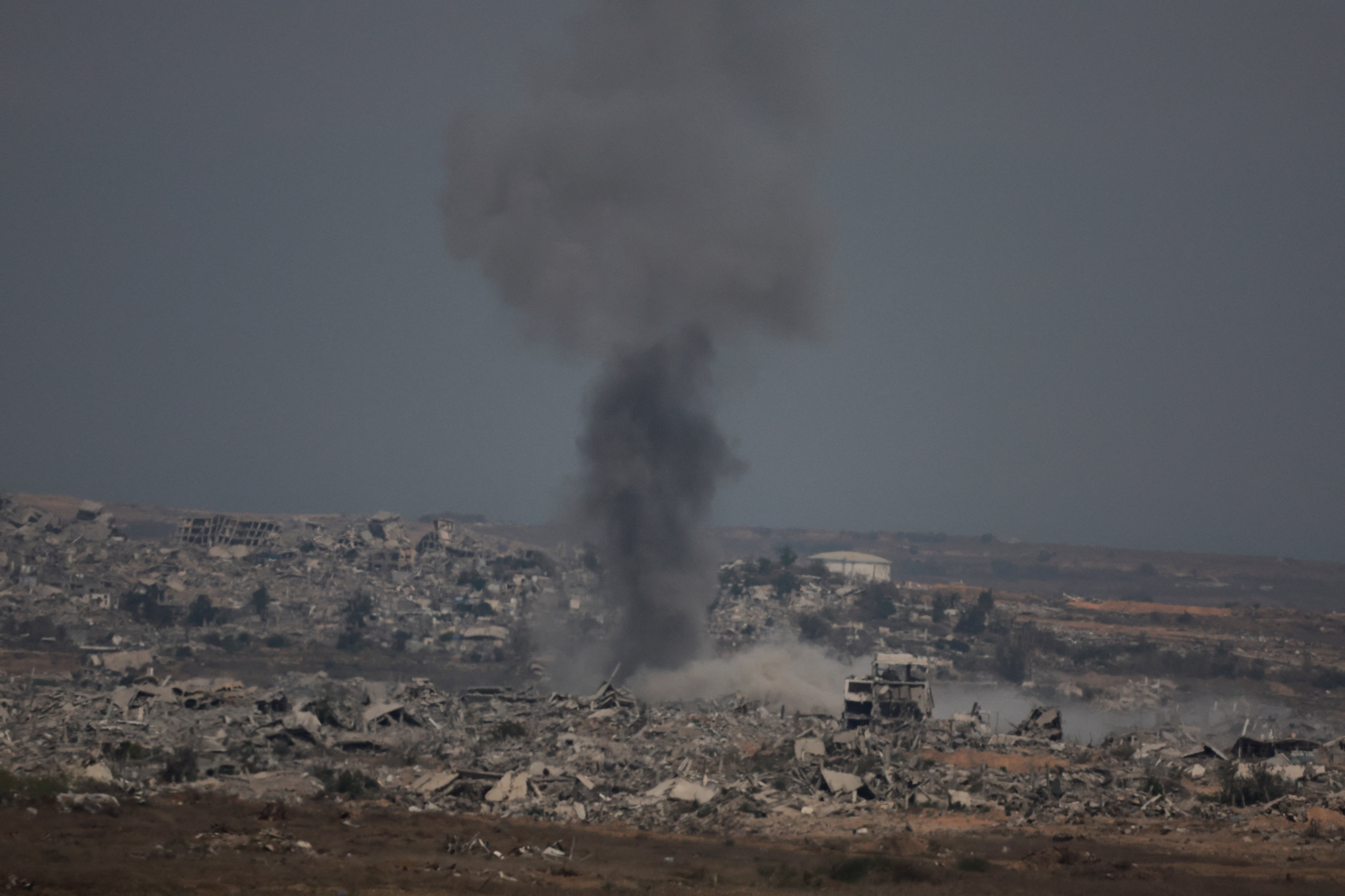 Israeli Planes, Tanks Bombard Gaza City Overnight As It Fights Starvation