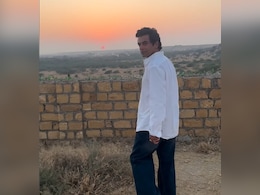 'मैं खुद ही अपनी तलाश में हूं', सबको हंसाने वाले सुनील ग्रोवर के वीडियो ने इस बार किया फैंस को इमोशनल 'मैं खुद ही अपनी तलाश में हूं', सबको हंसाने वाले सुनील ग्रोवर के वीडियो ने इस बार किया फैंस को इमोशनल