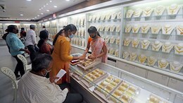 फीकी पड़ सकती है जयपुर के जवाहरात व्यवसाय की चमक, ट्रंप के टैरिफ से ज्वेलर्स की बढ़ी चिंताएं