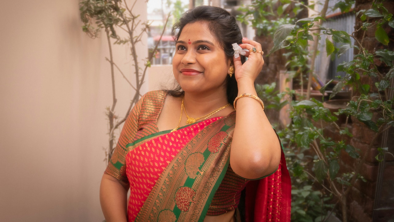 Paithani Sarees Under ₹1,000 for Ganesh Chaturthi 2025: What Are the Best Choices?