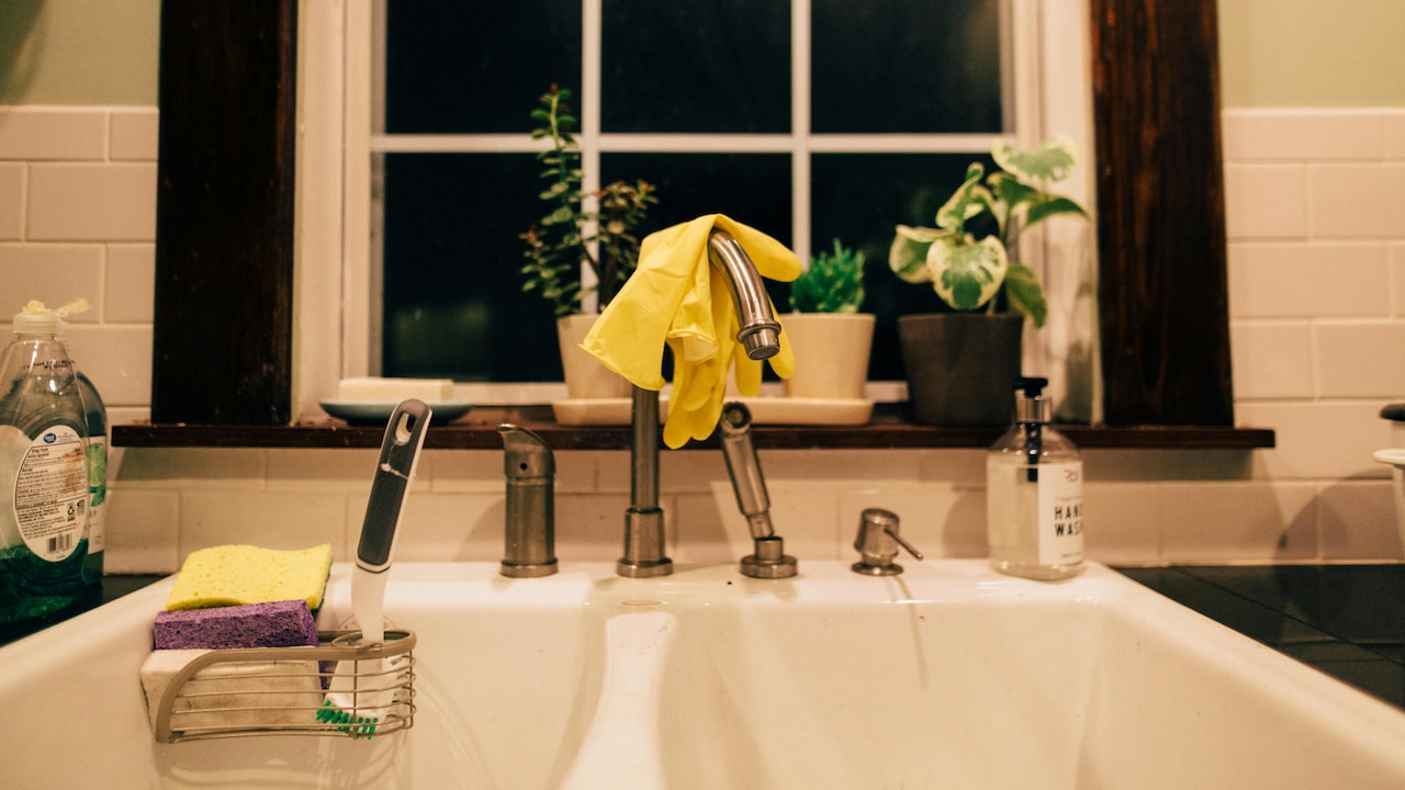 Explore essential kitchen sink accessories to reduce clutter and keep it clean