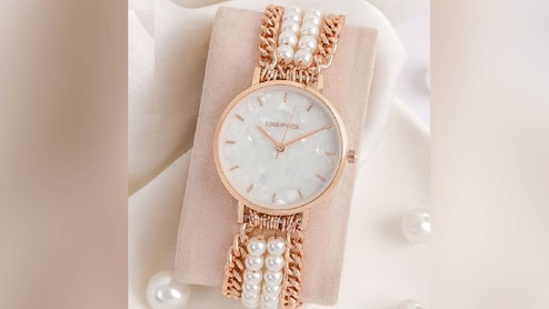 Carlton London की इन शानदार Women Watch के साथ अपने लुक में लगाएं चार चांद, देखें Affordable Deals