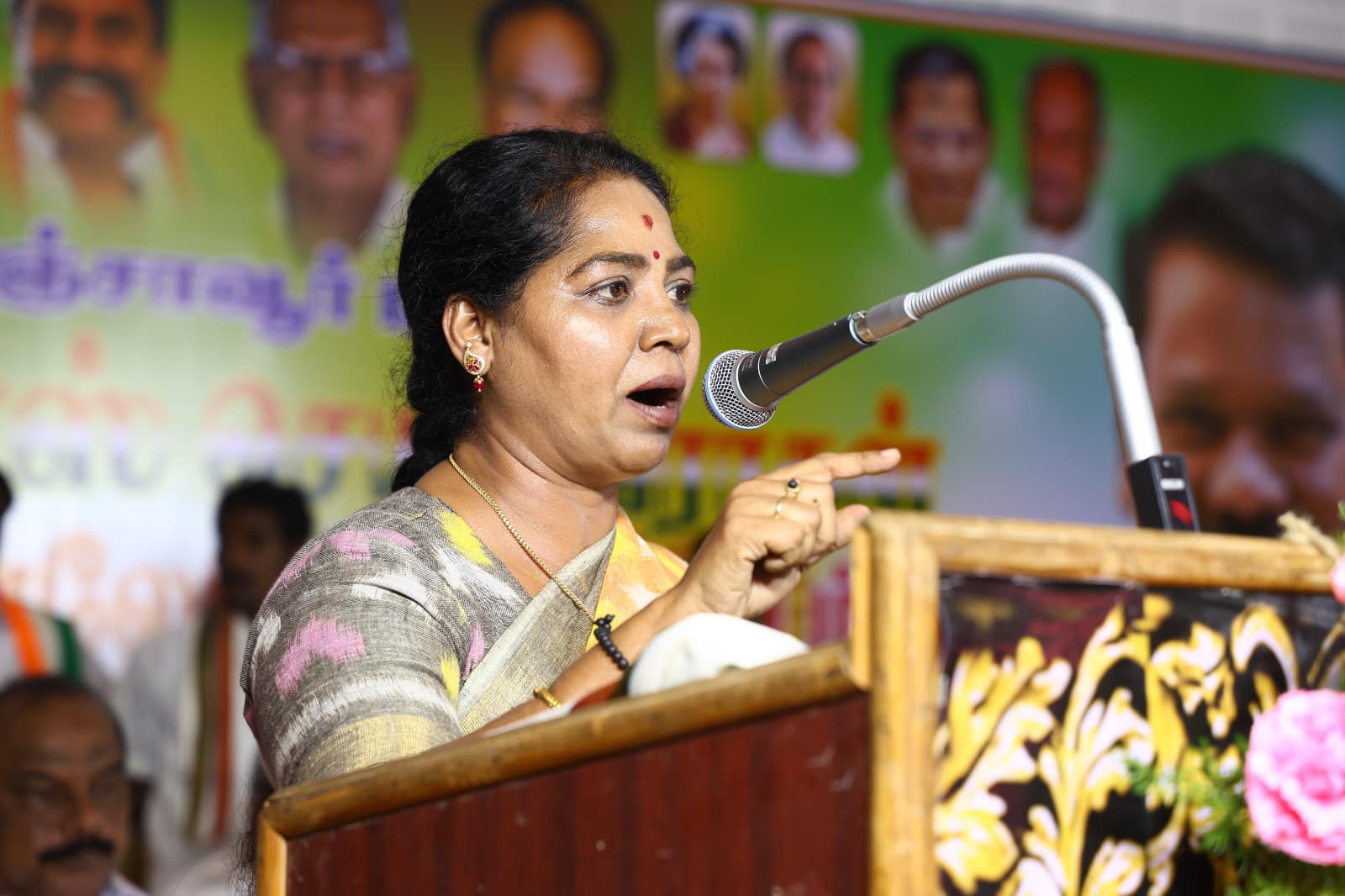 "Highly Traumatised": Congress MP Sudha R's Gold Chain Snatched In Delhi