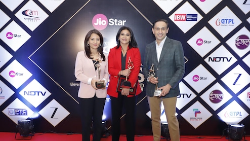 NDTV Wins Big At BCS Ratna Award, NDTV 24x7 Named Best English News Channel