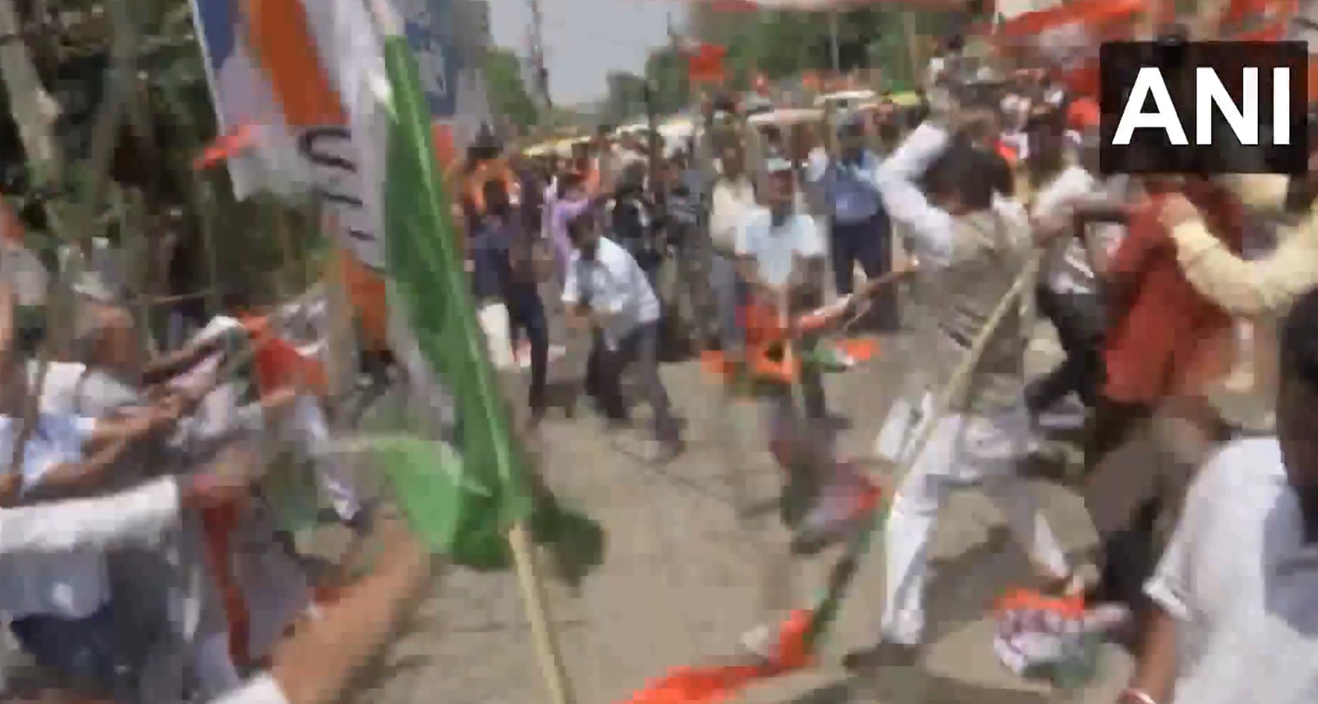 Congress, BJP Workers Clash In Patna Amid PM Modi Abuse Row