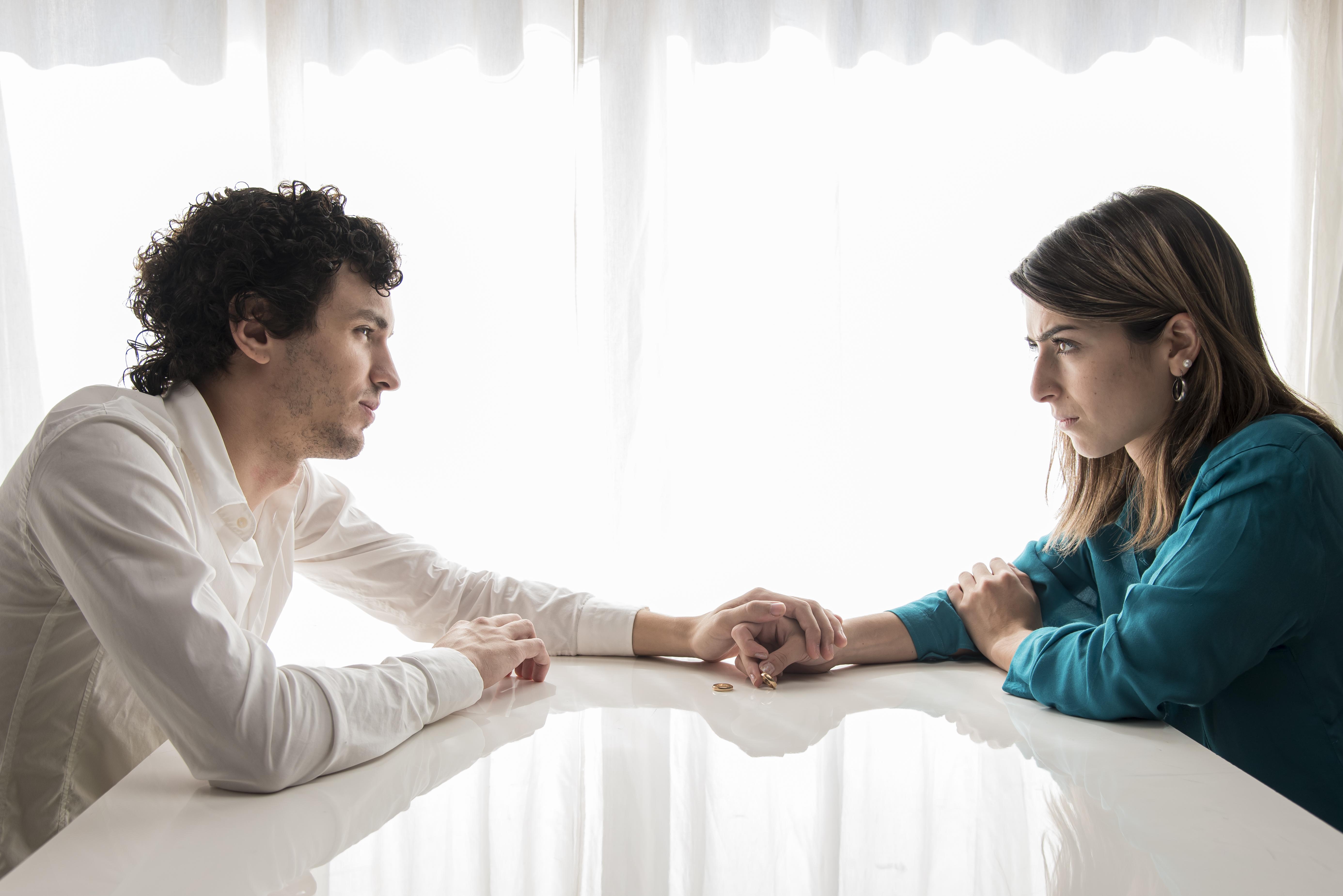 ब्रेकअप के बाद कभी नहीं करनी चाहिए ये गलती, Relationship Coach ने किया अलर्ट, संभलना हो जाएगा मुश्किल